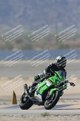 media/Oct-02-2025-Racers Edge (Thu) [[2c91cb6ab3]]/3-B Group/Session 2-Turn 14 (11am)/